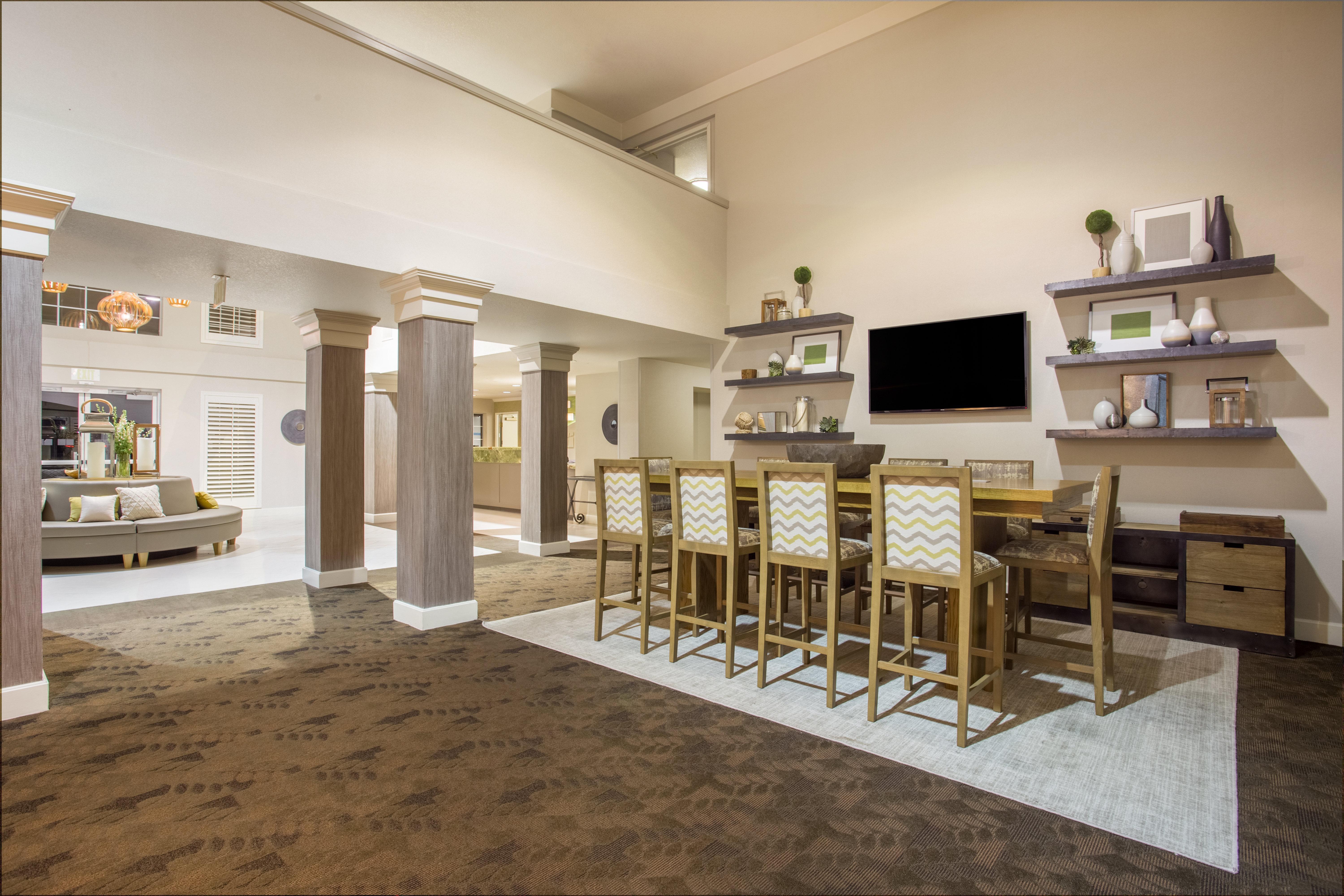 Holiday Inn Auburn By Ihg Buitenkant foto