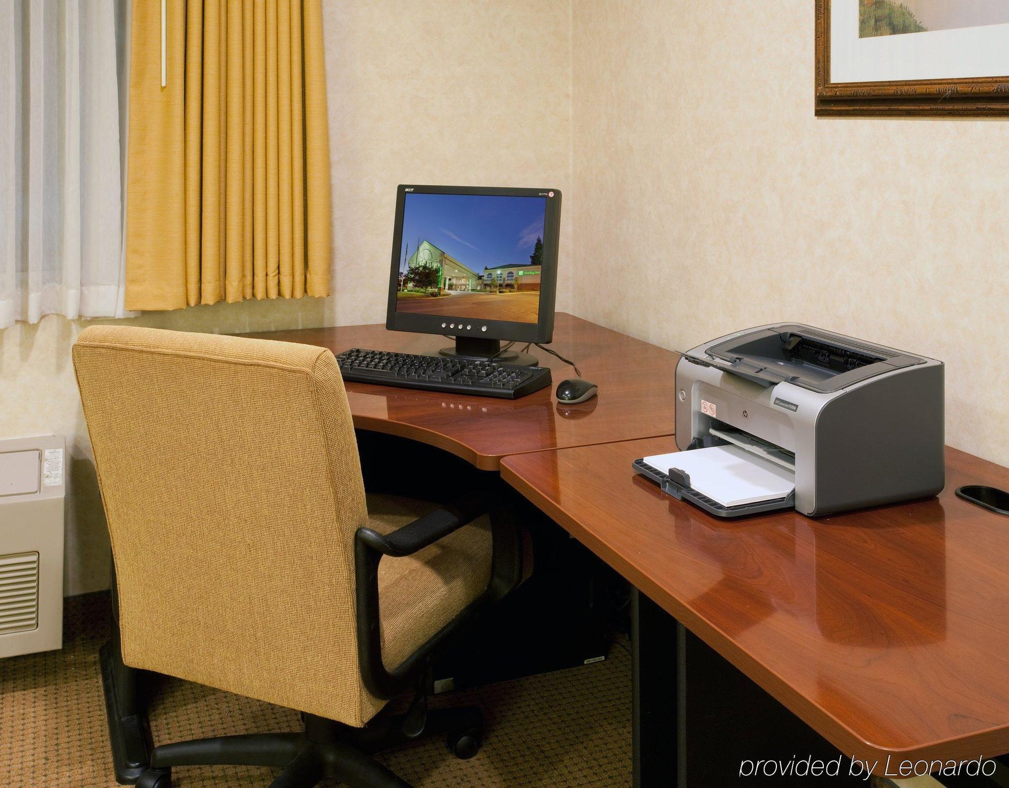 Holiday Inn Auburn By Ihg Faciliteiten foto