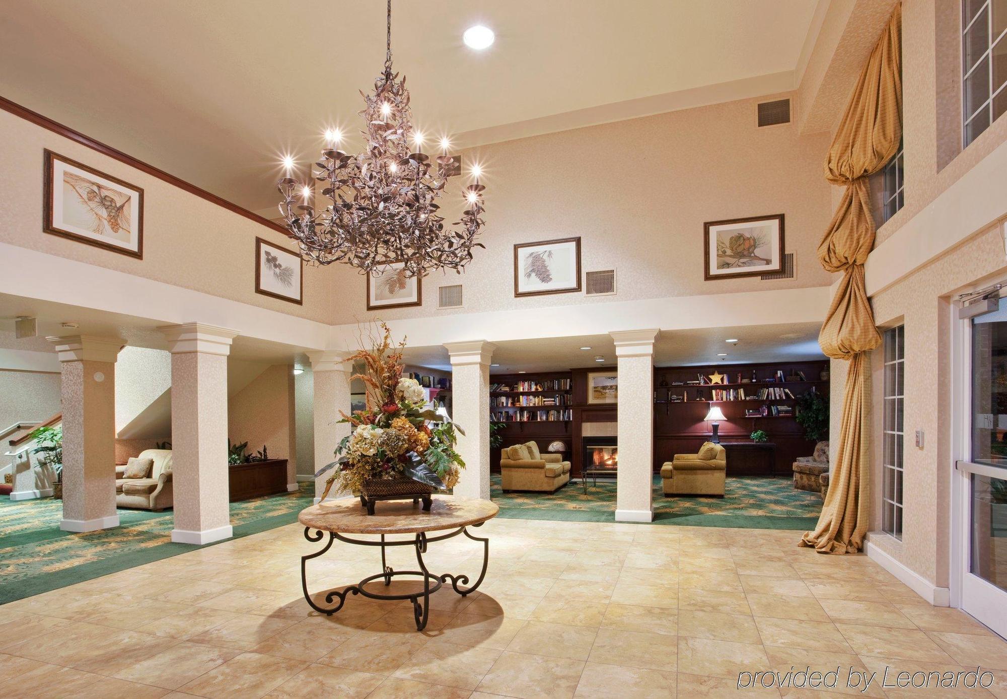 Holiday Inn Auburn By Ihg Buitenkant foto