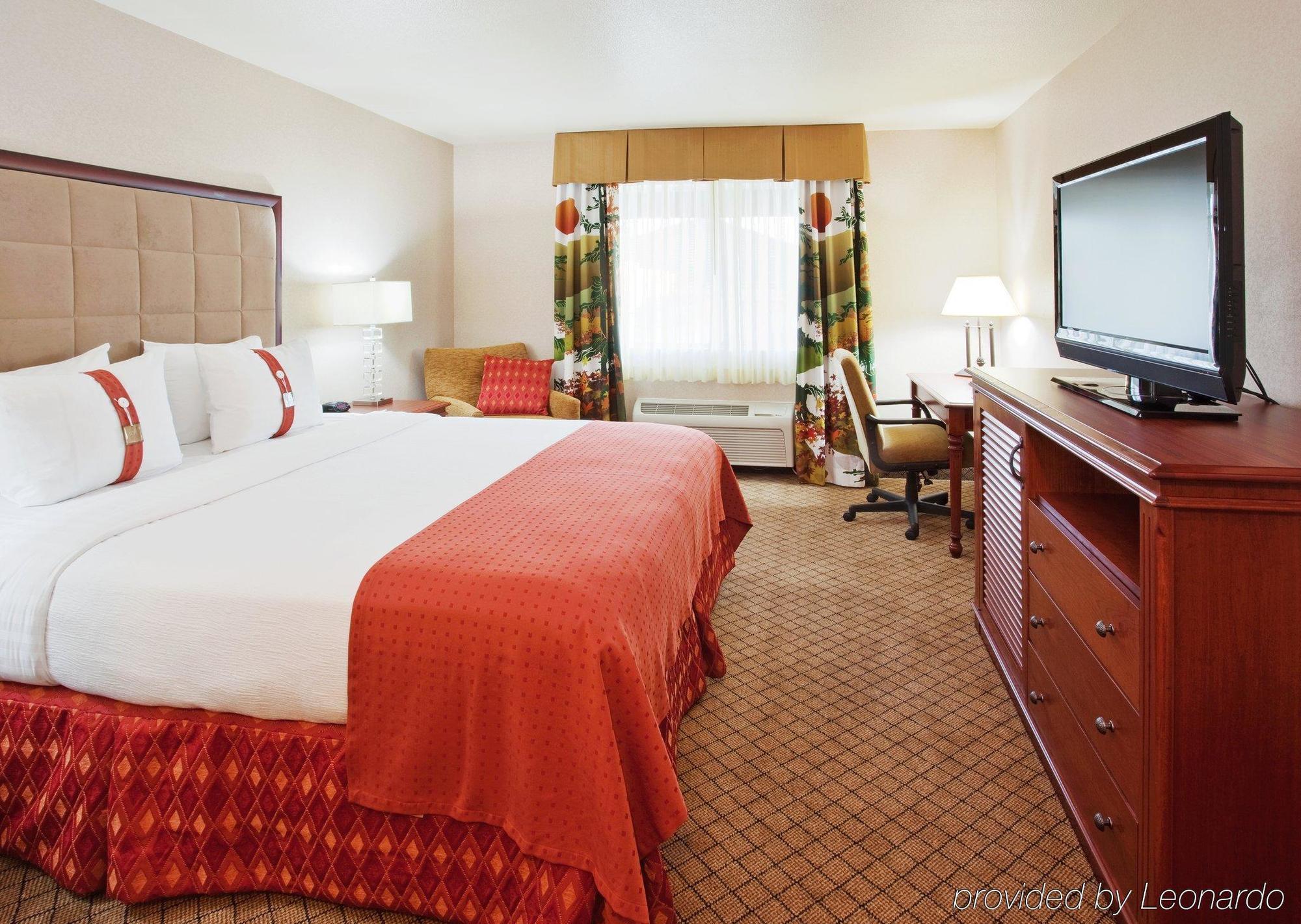 Holiday Inn Auburn By Ihg Buitenkant foto